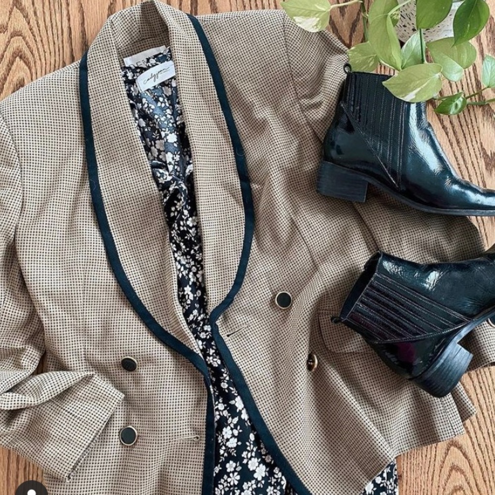 VINTAGE Double Breasted Blazer, Size 2P